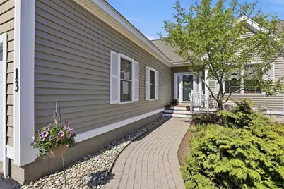 13 Stone Ridge Rd #13, Westford, MA 01886 - Photo 3