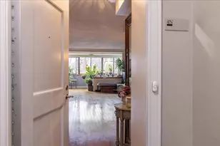 6 Whittier Pl, Boston, MA 02114 - Photo 15