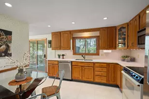 10 Brookbridge Rd, Peabody, MA 01960 - Photo 7