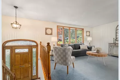 10 Brookbridge Rd, Peabody, MA 01960 - Photo 3