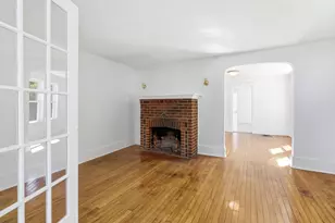 34 Woodland Rd, Wakefield, MA 01880 - Photo 7