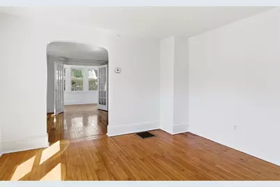 34 Woodland Rd, Wakefield, MA 01880 - Photo 11