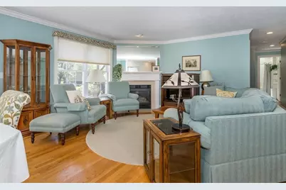 215 Neponset #215, Canton, MA 02021 - Photo 3