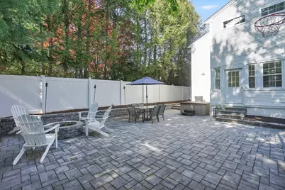 1214 Longmeadow St, Longmeadow, MA 01106 - Photo 3