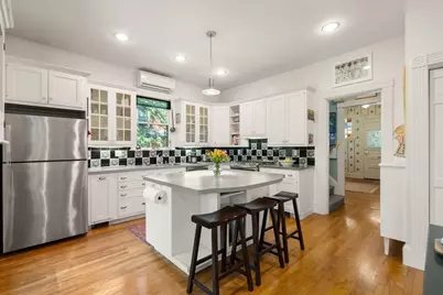 91 Hillside Ave, Newton, MA 02465 - Photo 9