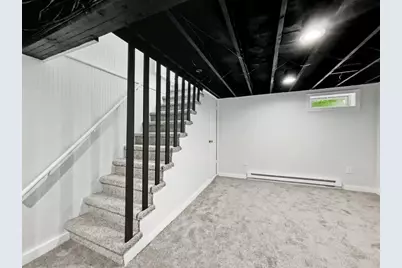 206 Treetop Ave, Springfield, MA 01118 - Photo 17