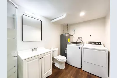 206 Treetop Ave, Springfield, MA 01118 - Photo 21