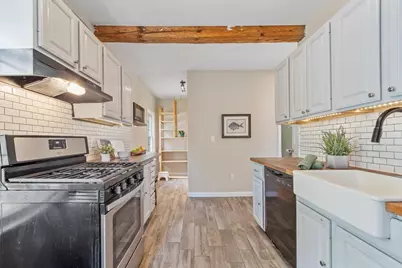 65 Woodcock Street, Lowell, MA 01854 - Photo 19