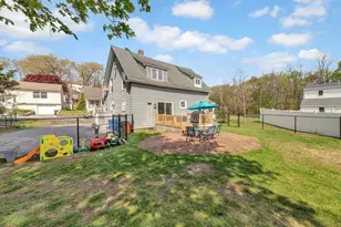 243 Nahant St, Wakefield, MA 01880 - Photo 31