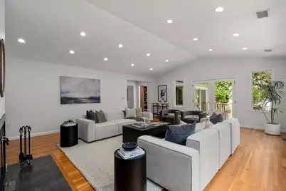 78 Vine St, Newton, MA 02467 - Photo 7