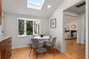 78 Vine St, Newton, MA 02467 - Photo 9