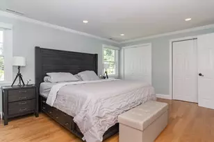 286 Linden St, Wellesley, MA 02482 - Photo 9
