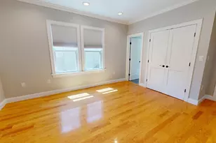 41 Sydney St, Medford, MA 02155 - Photo 5