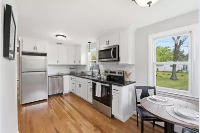 129 Cooper St, Springfield, MA 01108 - Photo 5