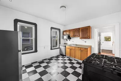 29 Victoria St, Somerville, MA 02144 - Photo 3