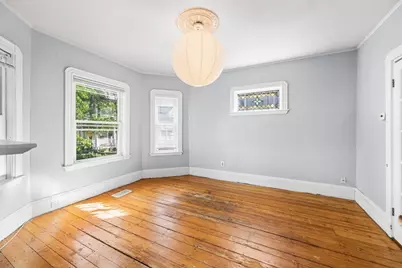 29 Victoria St, Somerville, MA 02144 - Photo 5