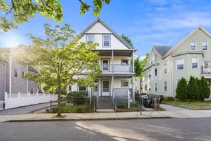 29 Victoria St, Somerville, MA 02144 - Photo 1