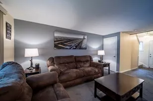 17 Centercrest Dr, Tyngsborough, MA 01879 - Photo 3