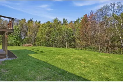 124 Wedgewood Road, Worcester, MA 01602 - Photo 35