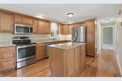 124 Wedgewood Road, Worcester, MA 01602 - Photo 7