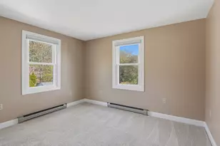 124 Wedgewood Rd, Worcester, MA 01602 - Photo 15