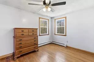 215 Pearl St, Reading, MA 01867 - Photo 25