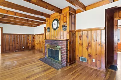 215 Pearl St, Reading, MA 01867 - Photo 11