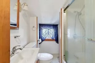 215 Pearl St, Reading, MA 01867 - Photo 17