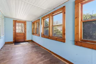 215 Pearl St, Reading, MA 01867 - Photo 9