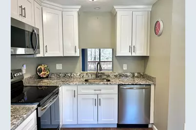 34 Mattakeesett St #19, Pembroke, MA 02359 - Photo 3
