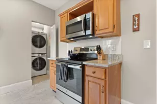 45 S Munroe Terrace, Boston, MA 02122 - Photo 7