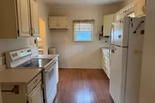 47 Carlisle St, Worcester, MA 01602 - Photo 9
