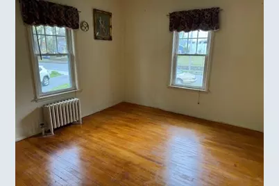 47 Carlisle Street, Worcester, MA 01602 - Photo 13