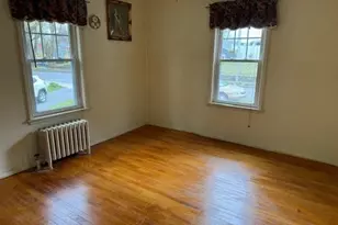 47 Carlisle St, Worcester, MA 01602 - Photo 13
