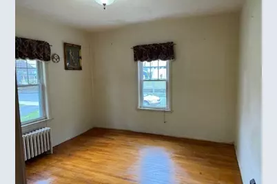 47 Carlisle Street, Worcester, MA 01602 - Photo 17