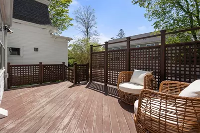 32 Linden St #5, Wellesley, MA 02482 - Photo 21