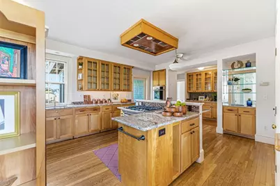 5 Ridgewood Rd, Malden, MA 02148 - Photo 9