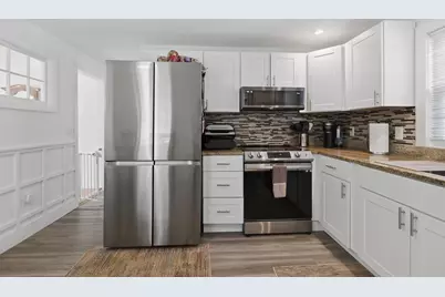 37 Summer Street, Shrewsbury, MA 01545 - Photo 9