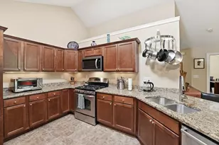 170 Stonybrook Wy, South Hadley, MA 01075 - Photo 13