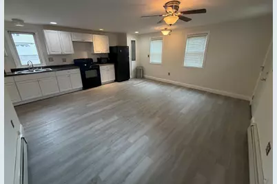 25 Thayer St, Methuen, MA 01844 - Photo 25