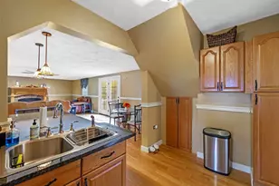25 Thayer St, Methuen, MA 01844 - Photo 3