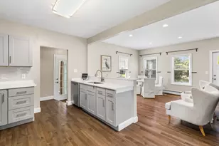 3 Edwards St, Franklin, MA 02038 - Photo 13