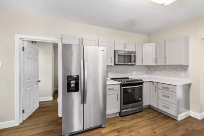 3 Edwards St, Franklin, MA 02038 - Photo 7