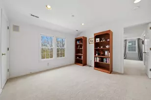 105 Weyland Cir, North Andover, MA 01845 - Photo 25
