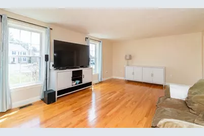 391 Franklin St #1, Hanson, MA 02341 - Photo 7