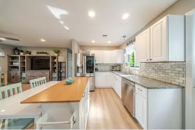 113 Skyridge St, Ludlow, MA 01056 - Photo 25
