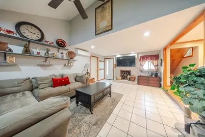 113 Skyridge St, Ludlow, MA 01056 - Photo 11