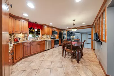 113 Skyridge St, Ludlow, MA 01056 - Photo 3