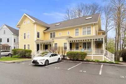 11 Russell Pl #11, Arlington, MA 02474 - Photo 1