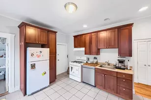 593 Centre St, Boston, MA 02130 - Photo 3